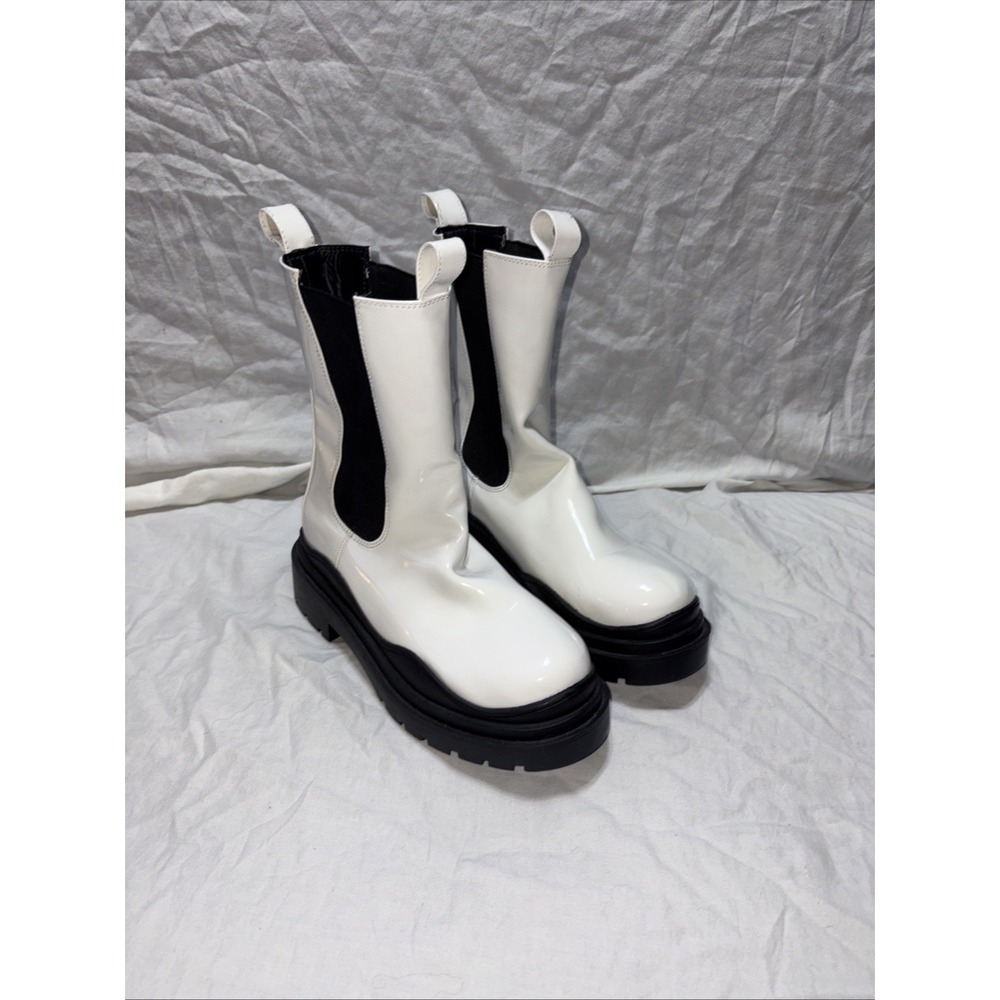 Size 10 Azalea Wang Akira Ghosted White Black Mid Calf Chelsea Boot Faux Leather